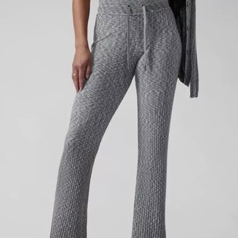 Athleta Revolve Pant